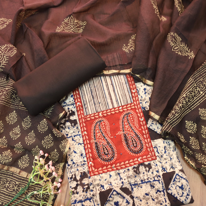 Sufna Faded Black Paisley Print Yoke Kalamkari Printed Cotton Set