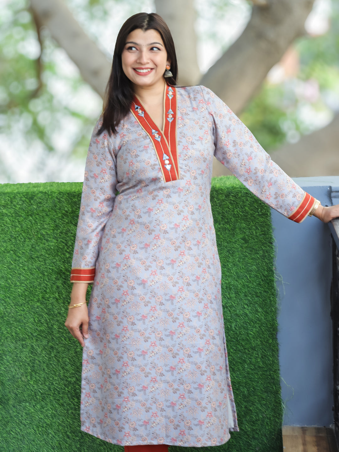 Pranjali Powder Grey V Mirror Work Kanni Print Semi Pashmina Winter Kurti