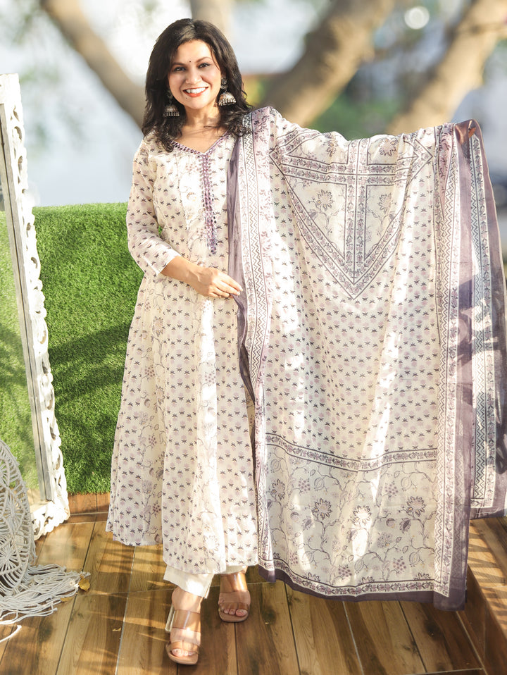 Bella White Purple Patra Mul Cotton 3 Piece Set