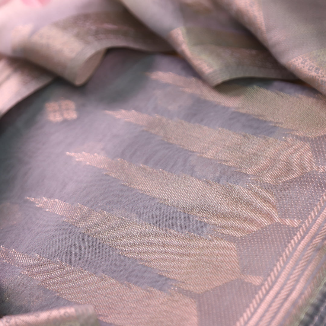 Ambarsari Fossil Grey Authentic Jamdani Weaved with Zari Chanderi Set