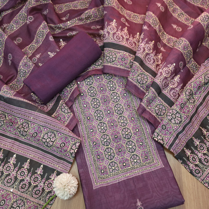 Sajna Mulberry Puple All Over Kantha Embroidery Neck and Hem Work Chanderi Set