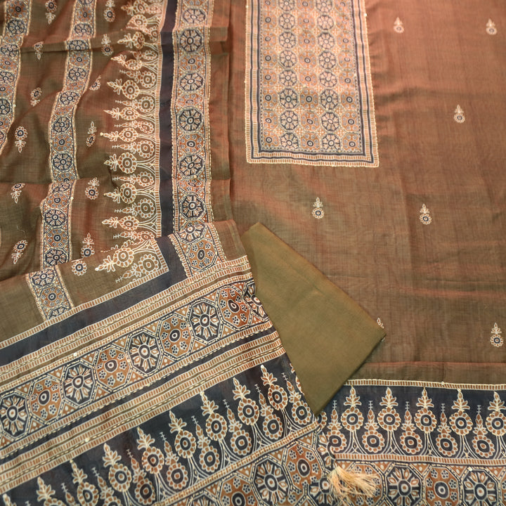 Sajna Olive Green All Over Kantha Embroidery Neck and Hem Work Chanderi Set