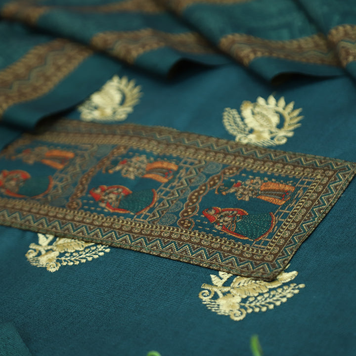 बंसी Cerulean Teal Print Patch in Floral  Embroidery Work Semi Pashmina Winter Set