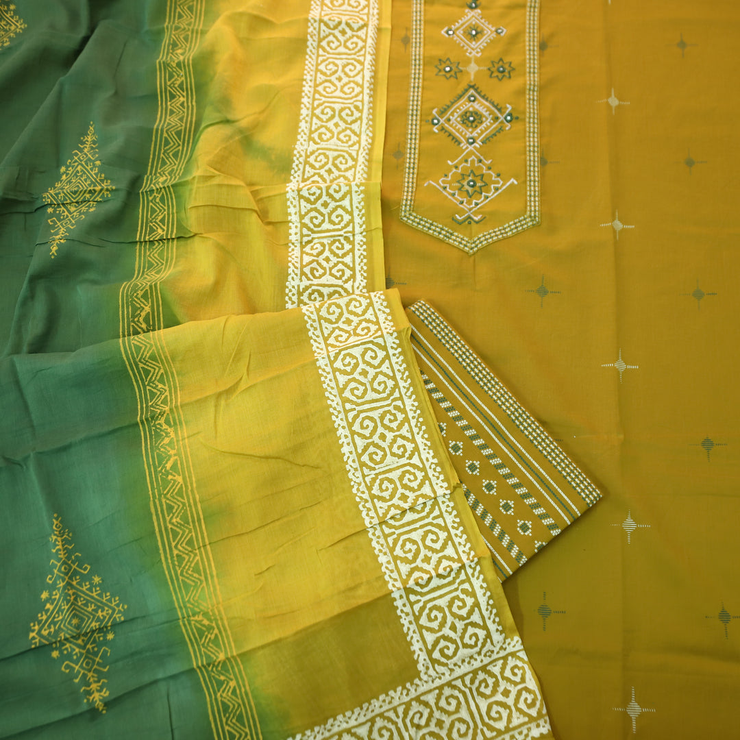 Aasmani Dandelion Yellow Thread Emnbroidered Neck Patch with Patra Cotton Suit Set