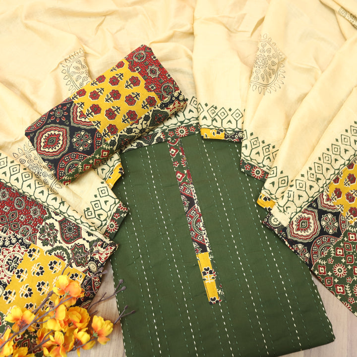 Jiya Forest Green Running Stitch Work with Patch Cotton Set