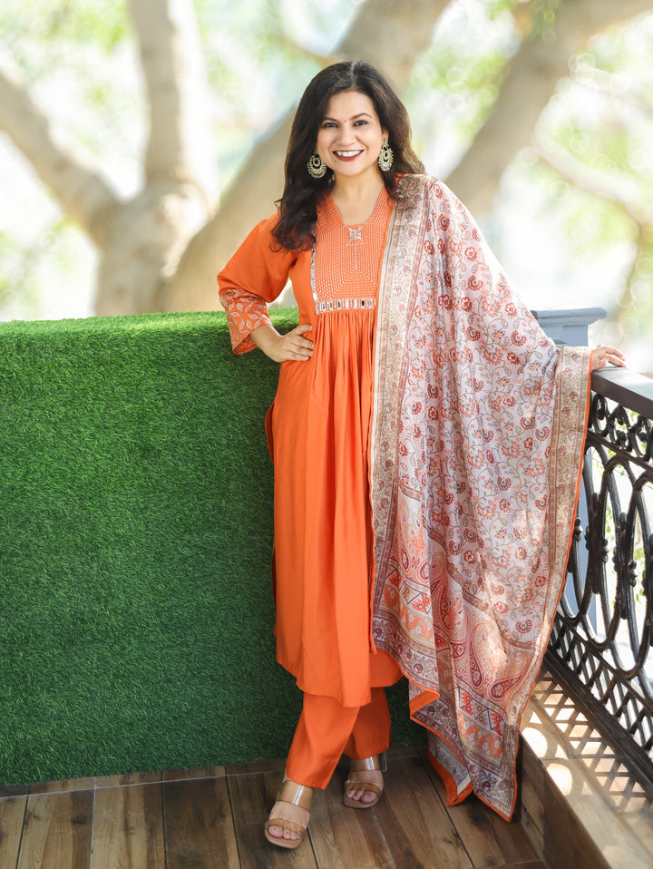 Masakkali Orange in Thread with Mirror in Front Gathered Roman Silk 3 Piece Set