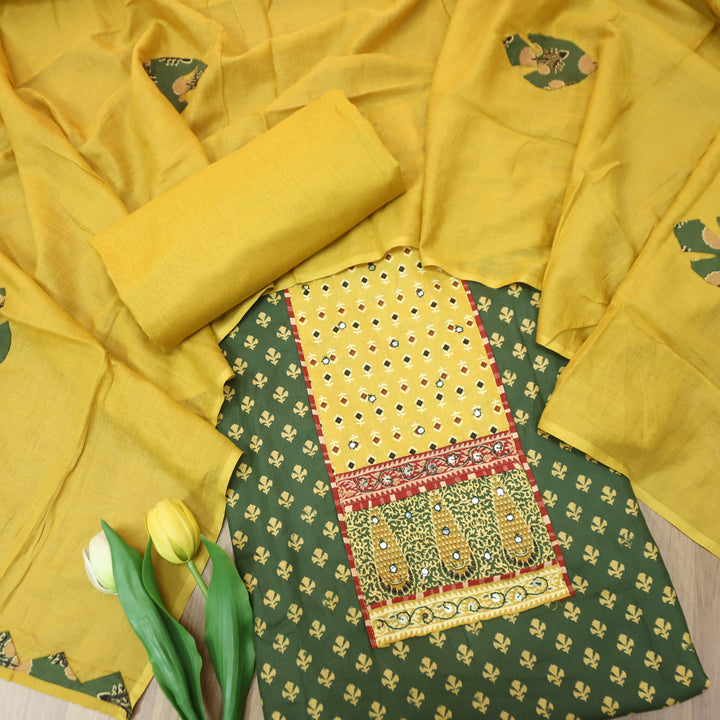 Heeriye Green Patra Work with Ajrak Printed Cotton Set