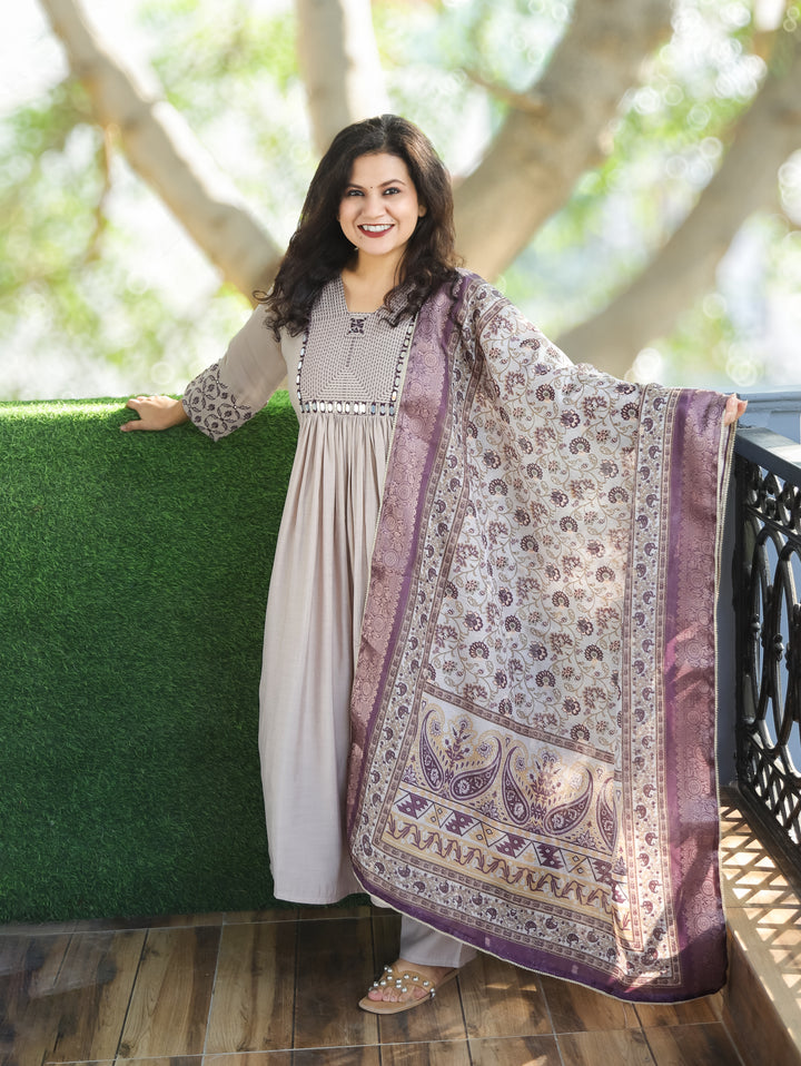 Masakkali Metallic Grey Thread with Mirror in Front Gathered Roman Silk 3 Piece Set