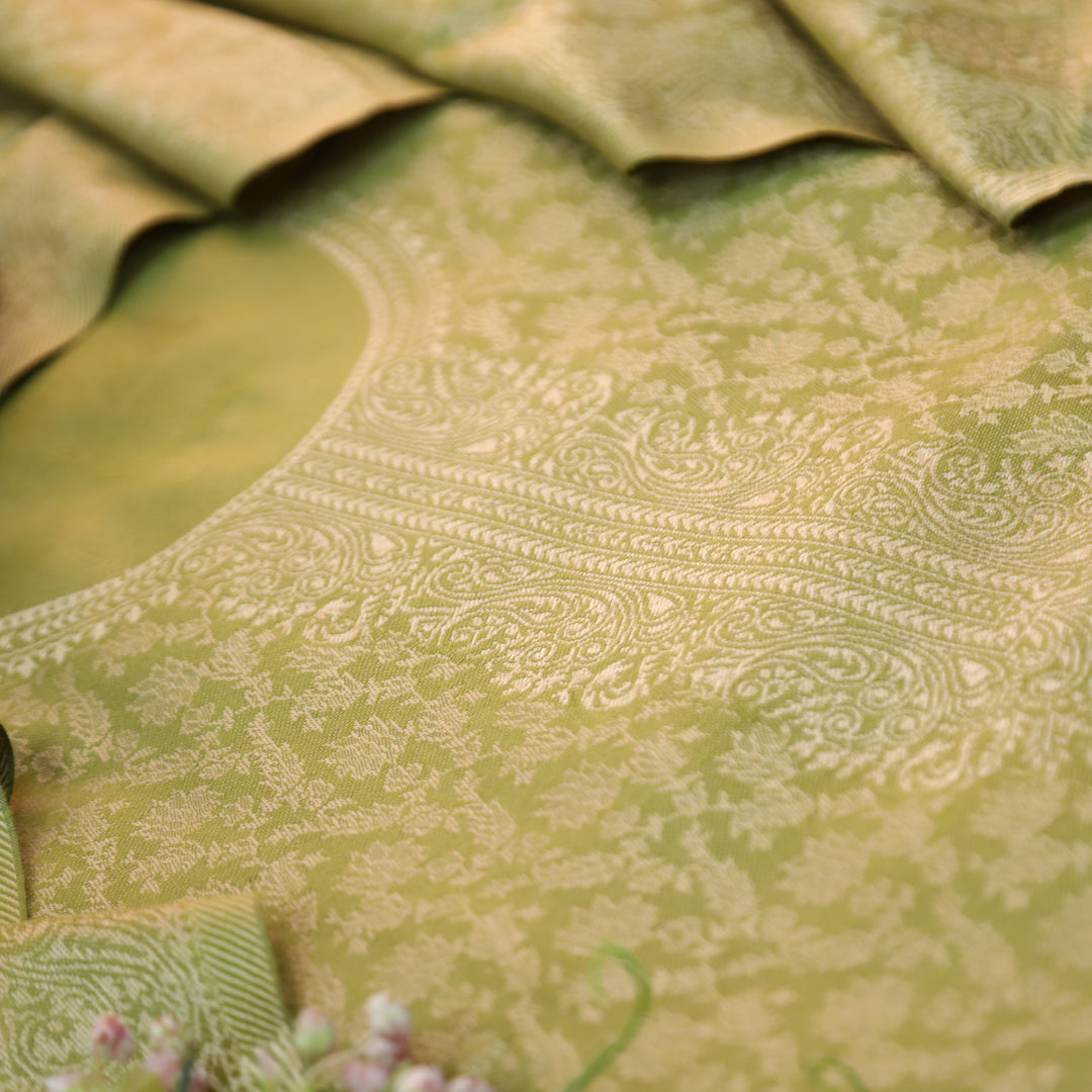 इशानी Fern Green All Over Zari Weaved in Semi Pashmina Winter Suit Set