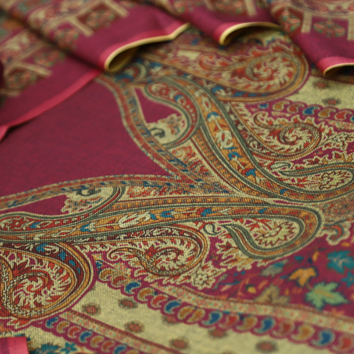 काशगिरि Magenta Pink with Elegant Digital Printed Work Semi Pashmina winter Set