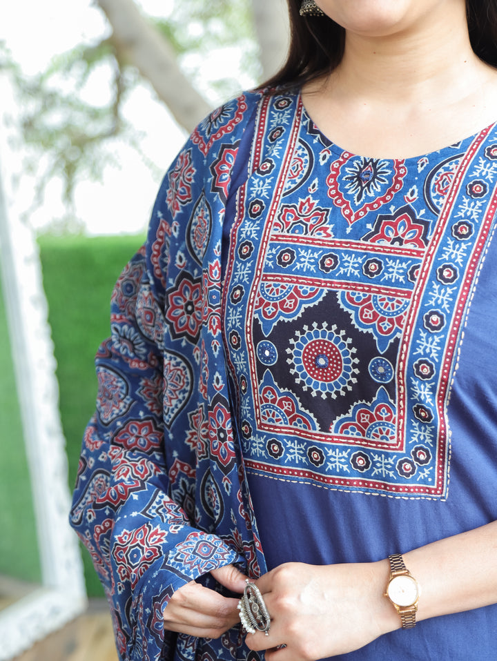 Saloni Sapphire Blue Ajrak Printed Yoke with Mirror Work Cotton 3 Piece Set D2