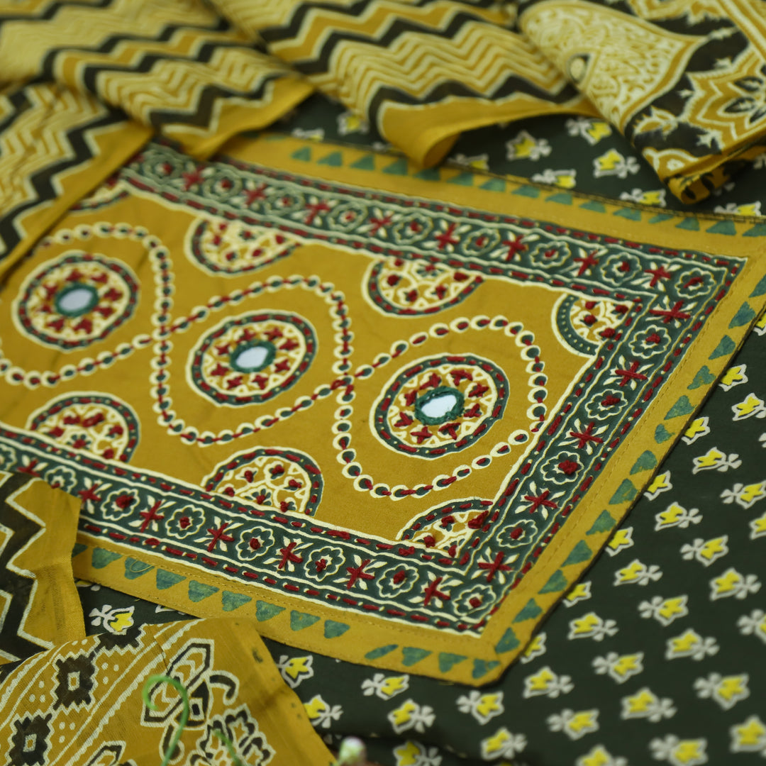 Rubayat Carnation Green Mirror Neck Work in Printed Cotton Suit Set