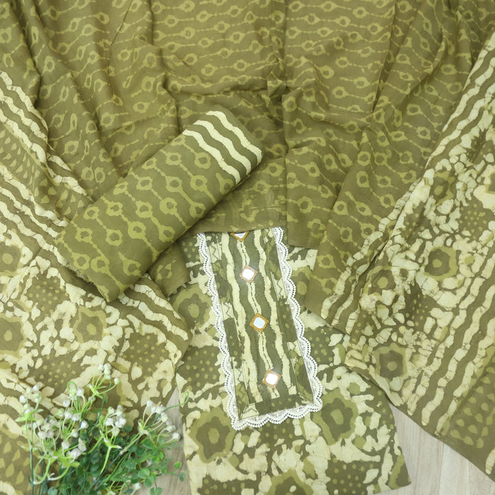 Rubi Mehndi Green Mirror with Lace Work Dabu Printed Cotton Suit set