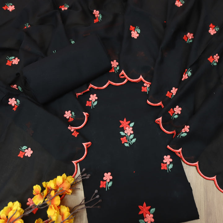 Mustani Oil Black All Over Floral Thread Embroidered Work Cotton Suit Set