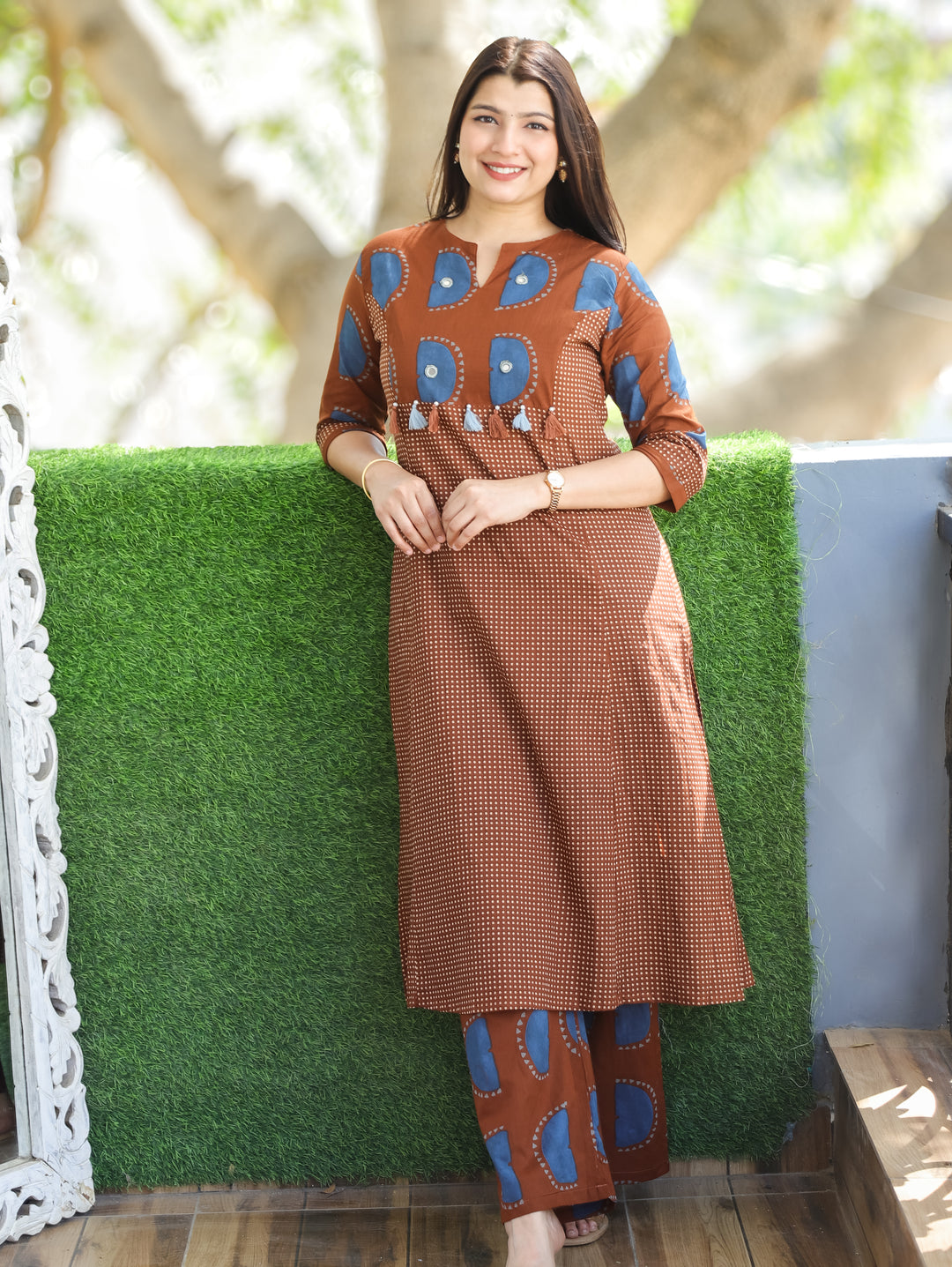 Mishva Choco Brown Printed Neck Front Yoke with Tessals Polka Dot Cotton 2 Piece Set