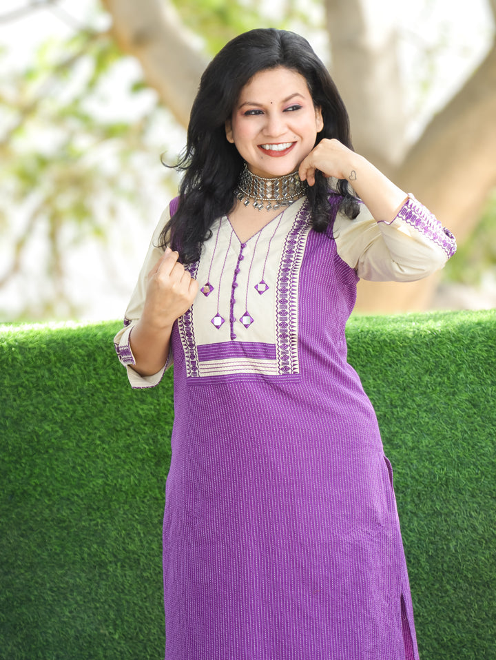 Saundraya Orchid Purple Mirror with Potli Button Work Yoke Running Stitch Cotton Kurti