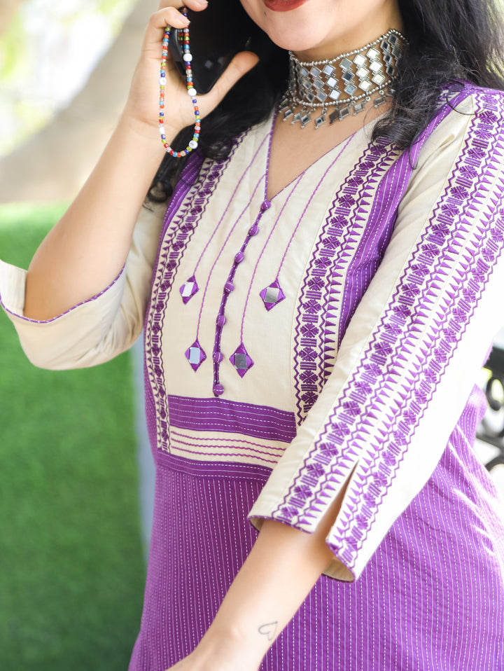 Saundraya Orchid Purple Mirror with Potli Button Work Yoke Running Stitch Cotton Kurti