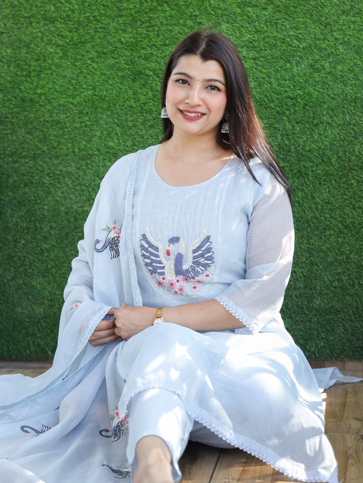 Kaveri Sky Bluish Grey Bird Style Kardana Neck Yoke Work Kota Doriya 3 Piece Set