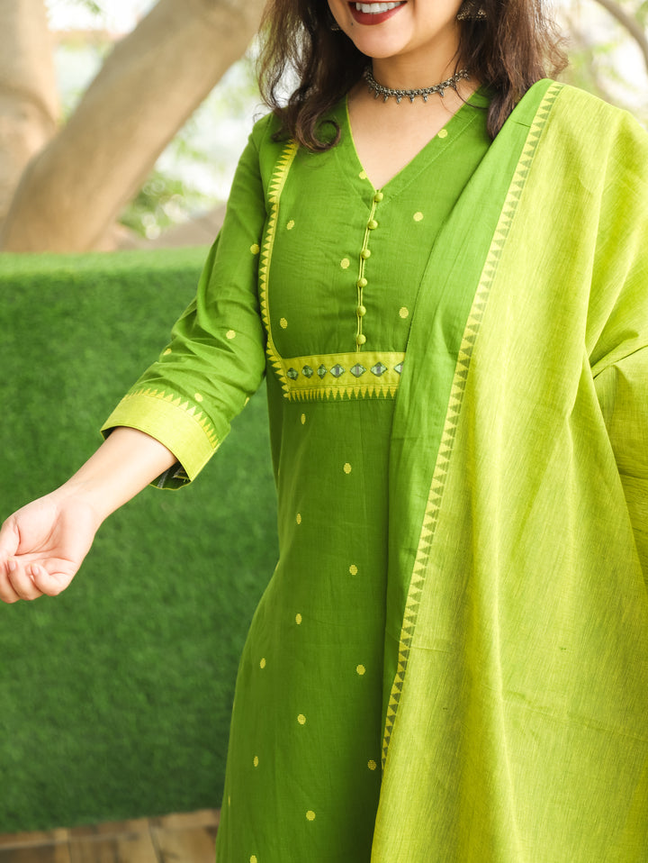 Yakisa Leaf Green Potli Button Mirror Yoke Thread Weaved South Cotton 3 Piece Set