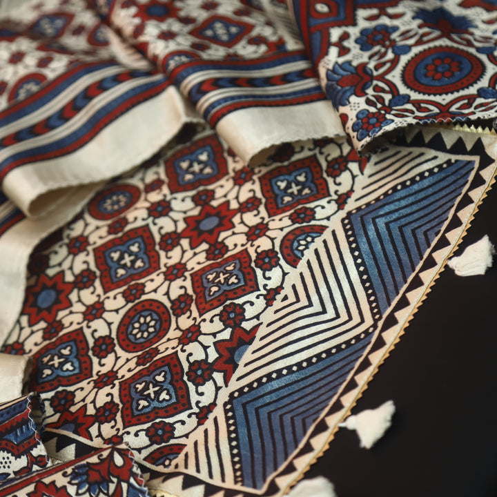 Kushal Raven Black Glazed Cotton Top and Printed Mashru Dupatta-D4