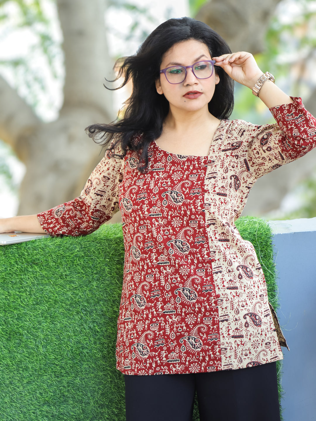 Maya Beige Square Neck with Red Potli Button Side Panel Warli Printed Short Cotton Kurti