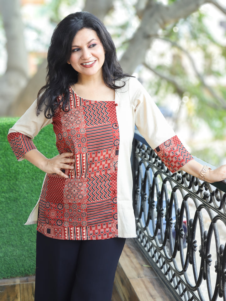 Maya White Square Neck with Red Ajrak Printed Potli Button Side Panel Short Cotton Kurti