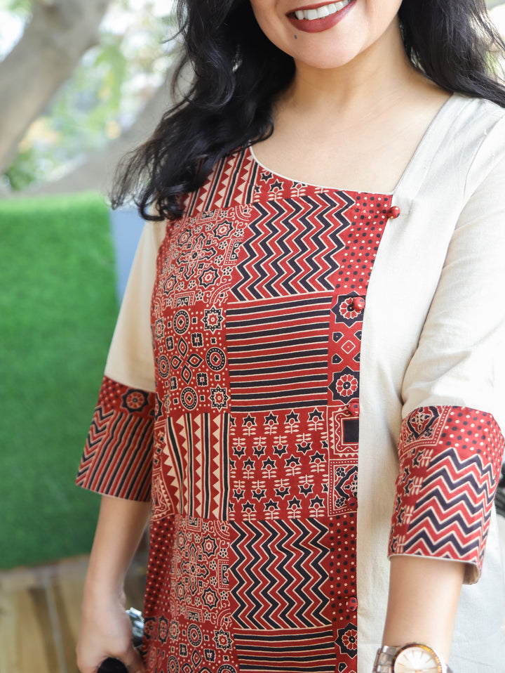Maya White Square Neck with Red Ajrak Printed Potli Button Side Panel Short Cotton Kurti