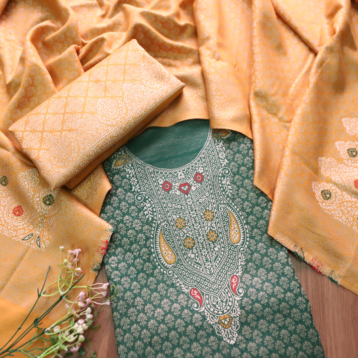 रोशनी Dark Green All Over Zari Weaved in Semi Pashmina Winter Suit Set