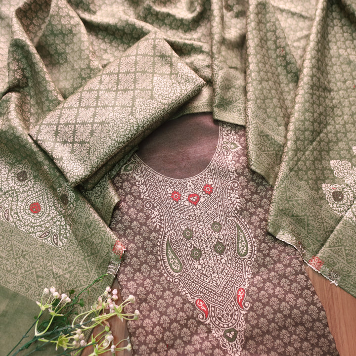 रोशनी Browine Choco All Over Zari Weaved in Semi Pashmina Winter Suit Set