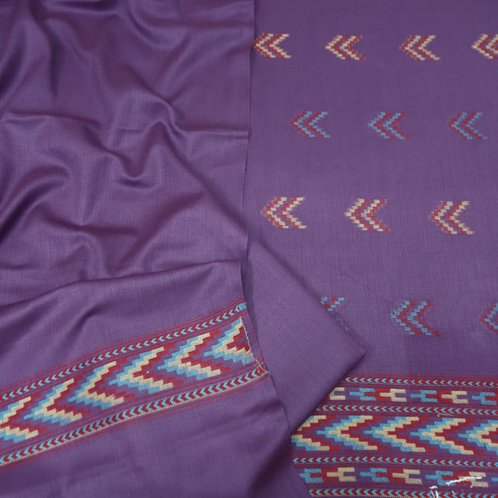 संजीवनी Lilac Mauve Defined by Thread Weaved Hem Semi Pashmina Winter Set
