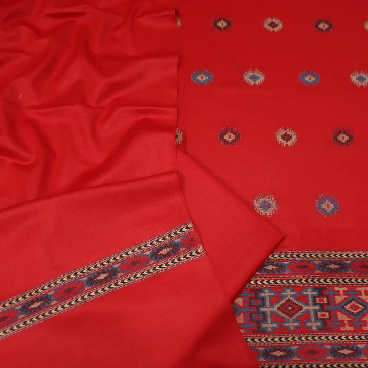 संजीवनी Berry Red Defined by Thread Weaved Hem Semi Pashmina Winter Set