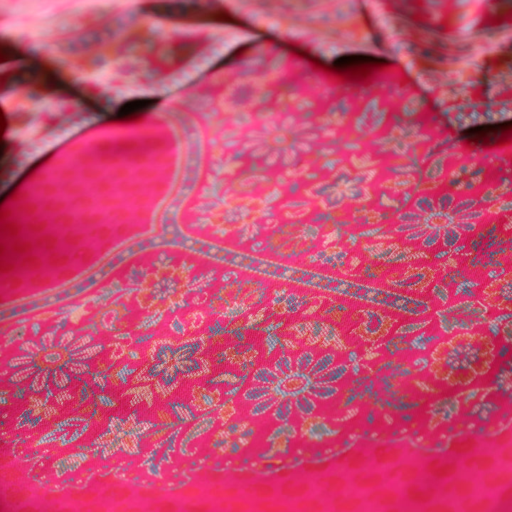 यक्षी Lotus Pink All Over Kasmiri Kanni Thread Weaved Work Semi Pashmina Winter Set