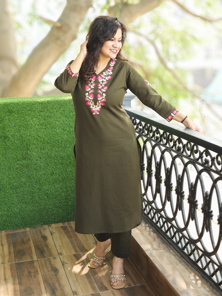 Rudrakshi Mehndi Green with V Neck Embroiered Work Cotton 2 Piece Set