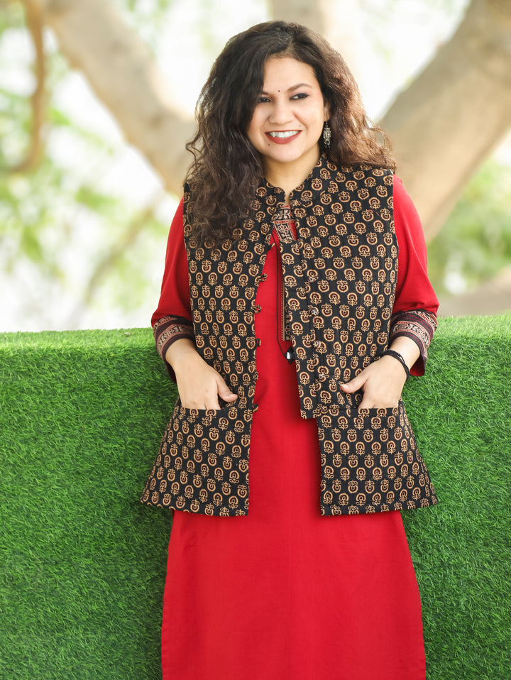 Sejal NIght Black Ban Collar Gamthi Printed Quilted Cotton Jacket with Pocket