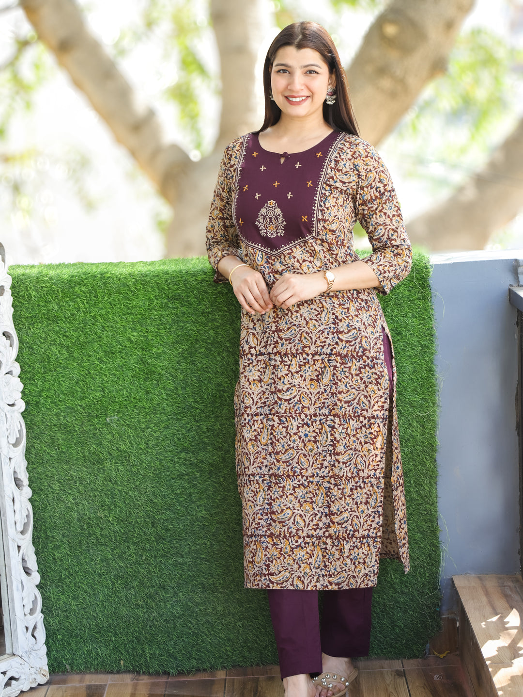 Sajni Burgundy Wine Floral Thread Work Yoke with Kalamkari Printed Cotton 2 PIece Set