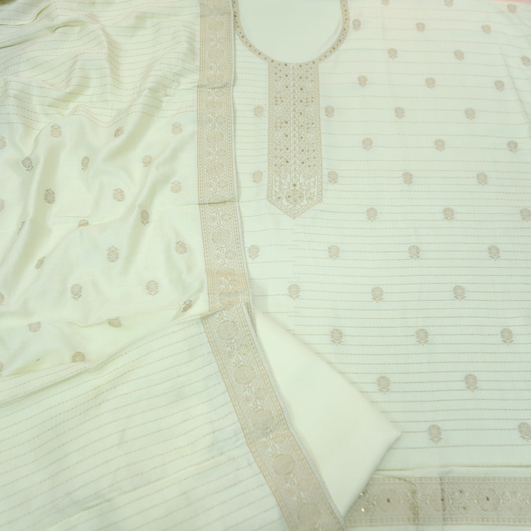फ़रमान Cream White with All Over Zari Weaved Work Semi Pashmina Winter Set