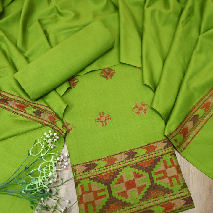 संजीवनी Leaf Green Defined by Thread Weaved Hem Semi Pashmina Winter Set
