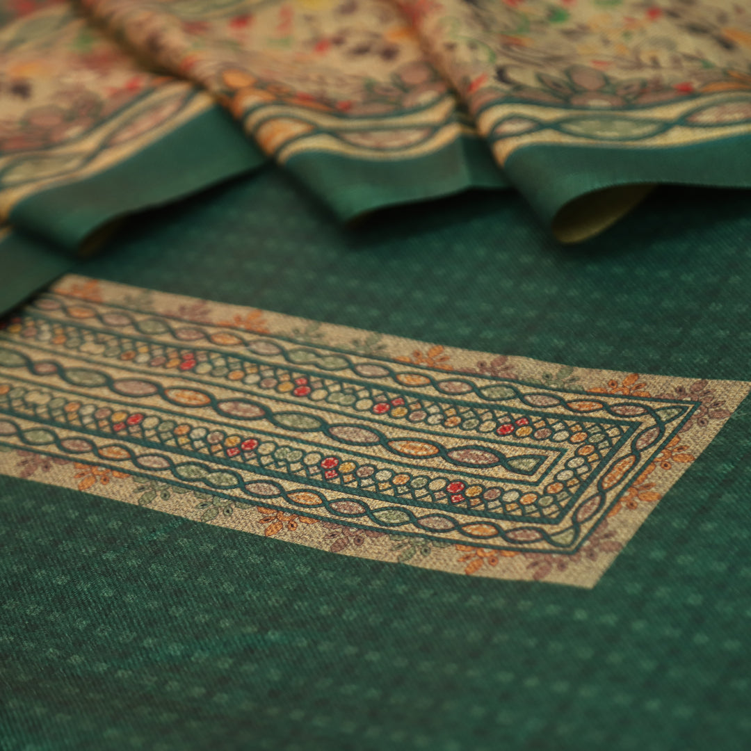 आरती Emerlad Green Digital Kanni Printed Hem Semi Pashmina Winter Set