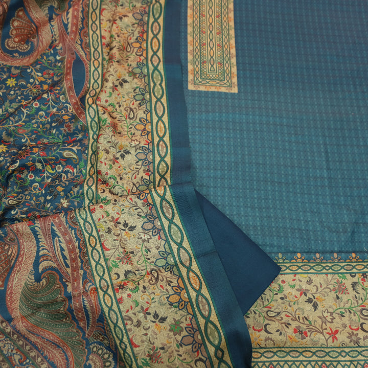 आरती Sapphire Blue Digital Kanni Printed Hem Semi Pashmina Winter Set