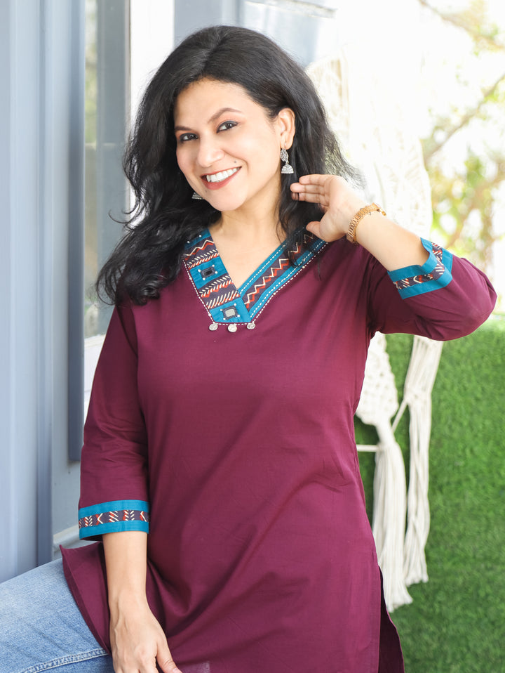 Shally Burgundy Wine V Neck Hand Work WIth Lace Patch Short Cotton Kurti