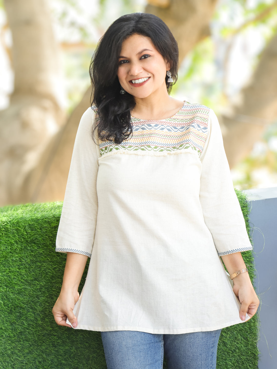 Eiva Shell White Cross Stitch Neck Work Short Cotton Kurti