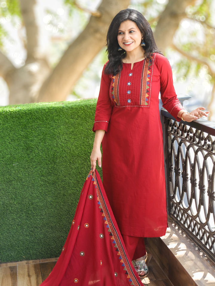 Laadli Cheery Red Embriodered Yoke with Mirror Work Cotton 3 Piece Set