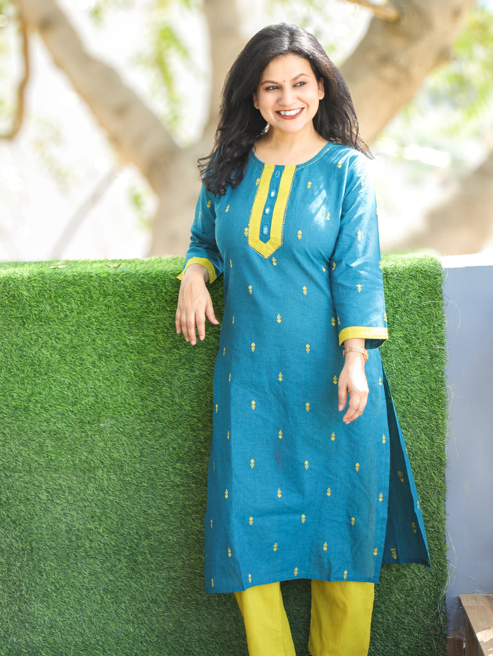 Mishthi Turq Teal Mirror Work Patch in Thread Waved Cotton 2 Piece Set