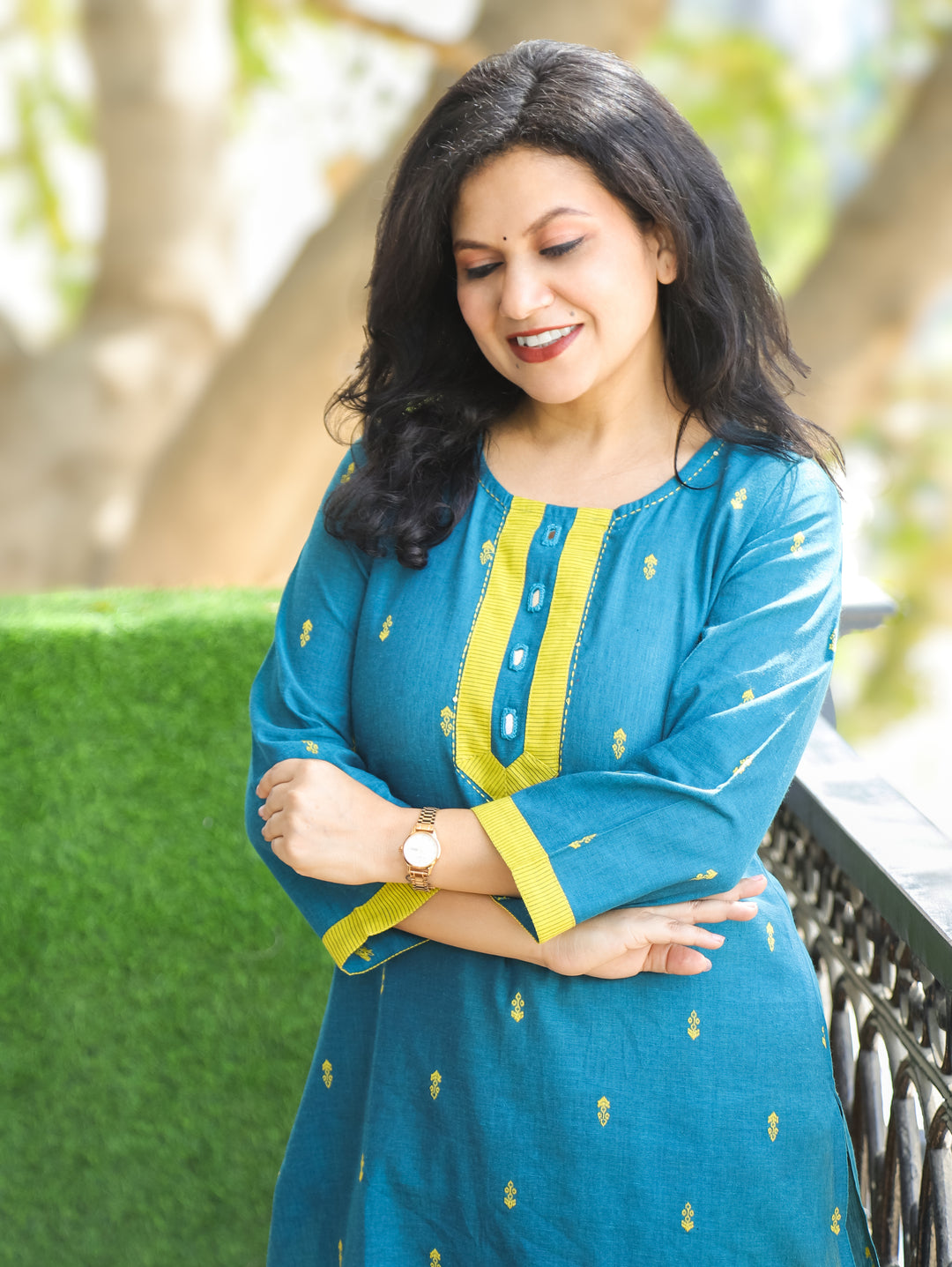 Mishthi Turq Teal Mirror Work Patch in Thread Waved Cotton 2 Piece Set