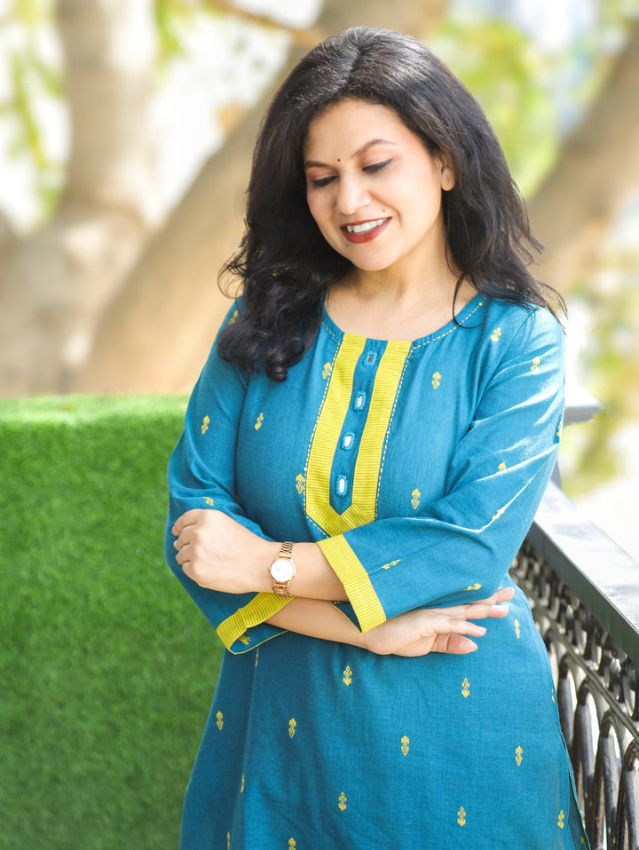 Mishthi Turq Teal Mirror Work Patch in Thread Waved Cotton 2 Piece Set
