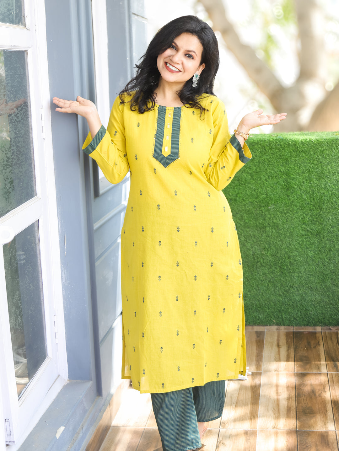 Mishthi Lemon Yellow Mirror Work Patch in Thread Waved Cotton 2 Piece Set