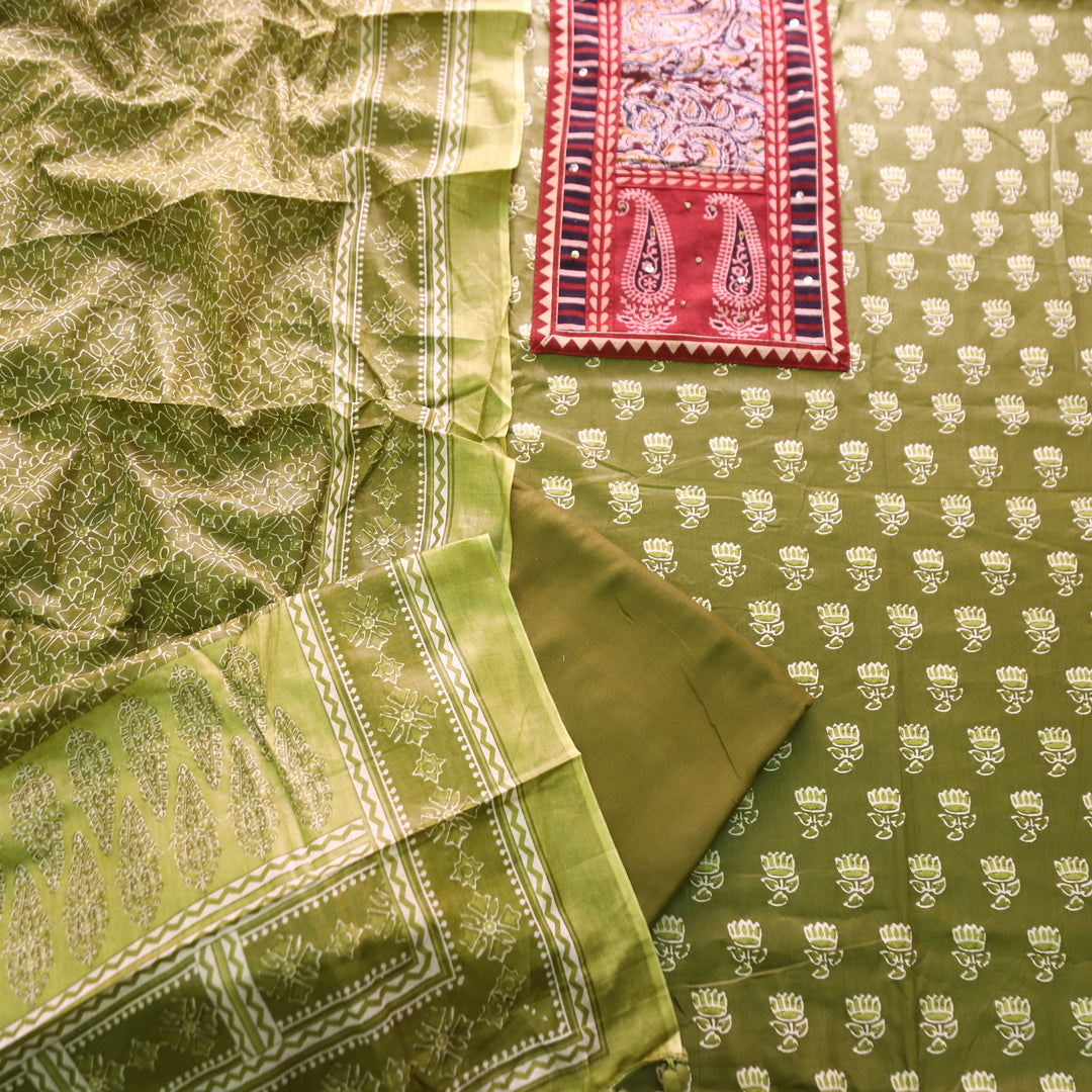 Roshni Grass Green Kalamkari Yoke with French Knot Printed Jam Cotton Set