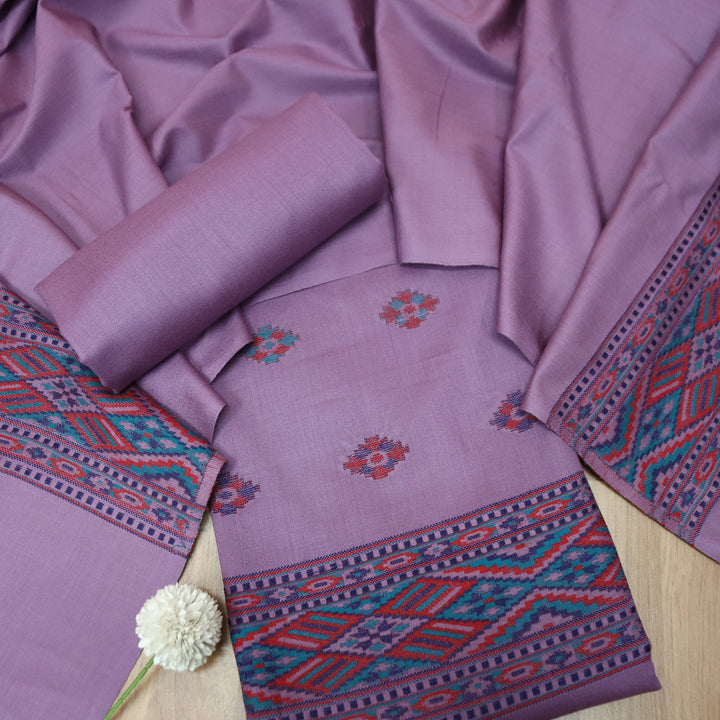 बेगमजान Soft Lavender  All Over Kullu Weaved Hem Semi Pashmina Winter Set