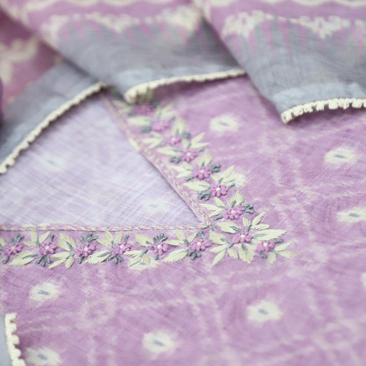 Kamaya Tulip Lilac V Neck Thread with Moti Detailing Printed Cotton Linen Set