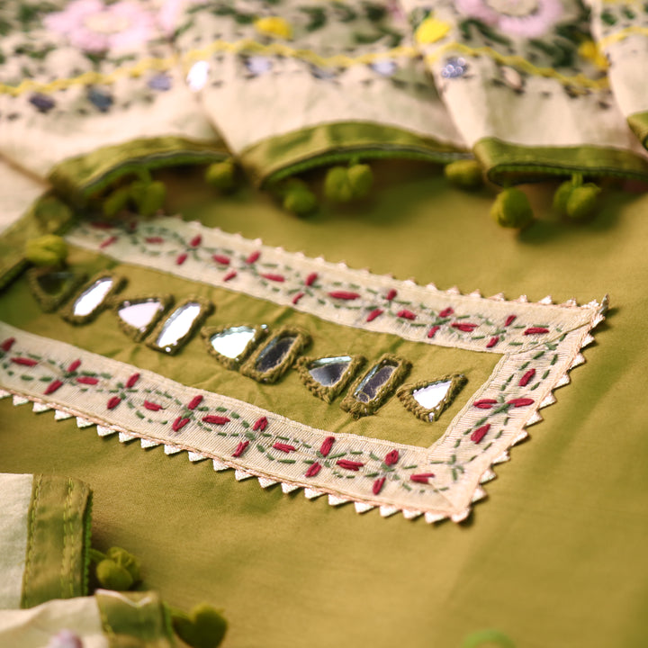 Phoolkumari Parrot Green Mirror In Front with Patch Glazed Cotton Suit Set